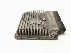 Skoda Octavia II (2004–2013) Engine control unit 03L906023LR - 5