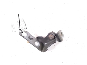   Front door top hinge  - H6BBA22801AB 
