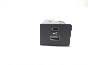   USB-pesa  - ML3T14F014AB 