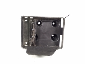Battery holder - LJ9B10723AB