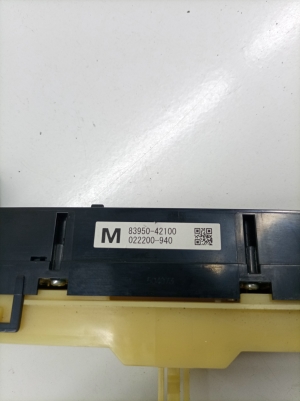 TOYOTA RAV 4 A4 (2012–2018) Warnblinkschalter 8395042100 - 3
