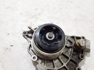 AUDI Q8 (2018–2026) Water pump 016022802KT - 2