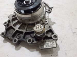 AUDI Q8 (2018–2026) Water pump 016022802KT - 5
