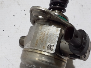 AUDI Q8 (2018–2026) Kütusepump 0P2127026A - 3