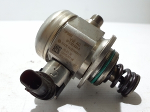 AUDI Q8 (2018–2026) Kütusepump 0P2127026A - 4