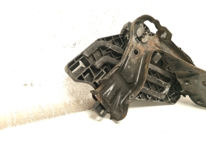 Skoda Octavia II (2004–2013) Esitule kinnitus 1Z0941614 - 2