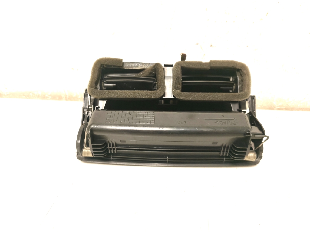 Skoda Octavia II (2004–2013) Dashboard air vent grilles 1Z0820951 Skoda Octavia II (2004–2013) Dashboard air vent grilles 1Z0820951