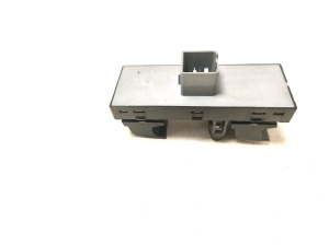 Skoda Octavia II (2004–2013) Front door glass switch 1Z0959858B - 2