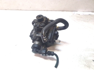Opel Vectra C (2002–2008) Kraftstoffpumpe 0445010128 - 2