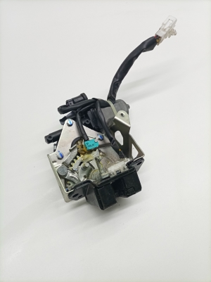 TOYOTA RAV 4 A4 (2012–2018) Trunk lid lock 1638000062 - 5