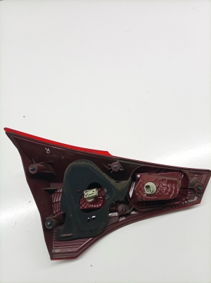 TOYOTA RAV 4 A4 (2012–2018) Rückleuchte Heckleuchte innen 8158142050 - 3