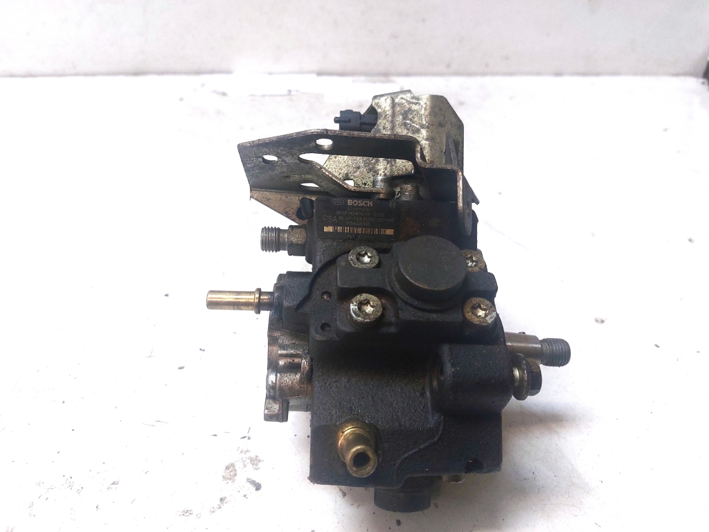 Ford Focus (2004–2011) Degvielas sūknis 0445010102 Ford Focus (2004–2011) Degvielas sūknis 0445010102