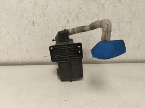 Skoda Octavia II (2004–2013) Front washer fluid reservoir 1K0955453S - 3
