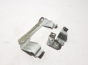 AUDI Q8 (2018–2026) Front fender bracket 4M8821432 - 3