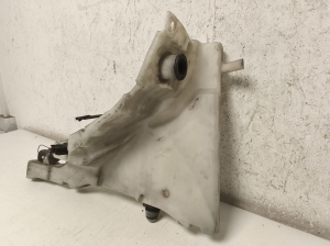 Jaguar XJ (2009–2026) Front washer fluid reservoir AW9317B613BE - 5