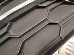 Skoda Octavia IV (2019–2026) Front bumper lower grille 5E3807682C - 5