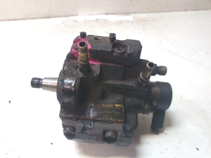 Citroen Berlingo (1996–2007) Fuel pump 0445010046 - 4