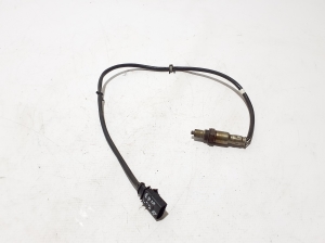   Lambda-andur  - 4M8906265C 