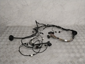 Front parking sensor wiring - 9318576