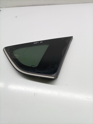 TOYOTA RAV 4 A4 (2012–2018) Seitenscheibe hinten (Karosserie) 6271042330 - 2