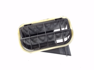 Tagumise poritiiva ventilatsioonivõre - A1728300142