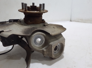 Land Rover Defender II (2019–2026) Front wheel hub LR162783 - 3