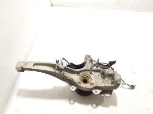 Land Rover Defender II (2019–2026) Front wheel hub LR162783 - 5