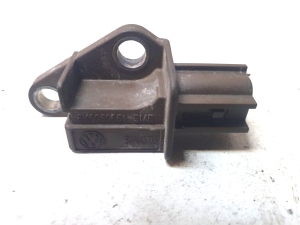 AUDI A4 B8 (2007–2016) Airbagsensor 8K0959651 - 2