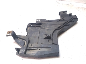 AUDI A4 B8 (2007–2016) Scheinwerferhalter 1301073034 - 4