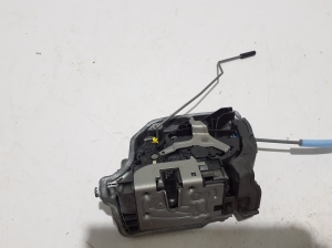 BMW X5 G05 (2018–2026) Rear side door lock 9464883 - 2