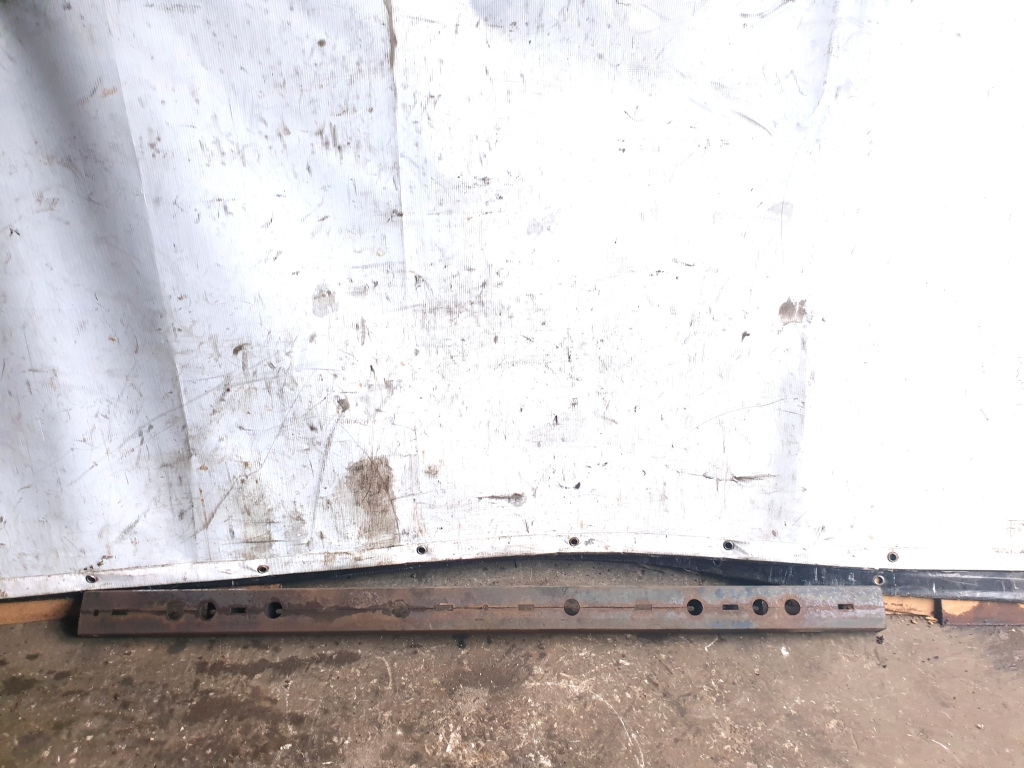 Ford Transit (1986–2003) Rear bumper reinforcement Ford Transit (1986–2003) Rear bumper reinforcement