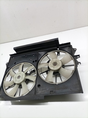 TOYOTA RAV 4 A4 (2012–2018) Dzesēšanas ventilators un tā daļas 1671126131 - 3