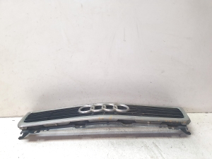 AUDI 100 C3 (1982–1990) Kühlergrill 443853655D - 2