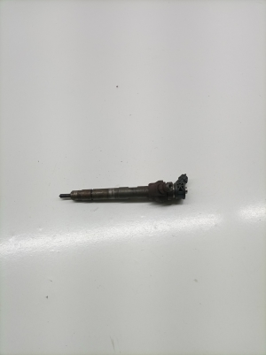 Fuel injector - 64D39K546CA