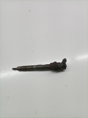 Fuel injector - 64D39K546CA