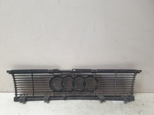 AUDI 80 [B4] (1978–1986) Kühlergrill 811853655D - 2