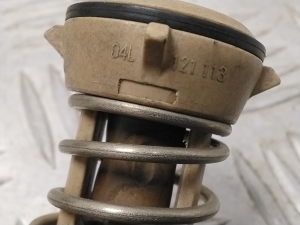 Volkswagen Golf VII (2012–2026) Termostaat 04L121113 - 4