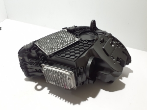 Mercedes Benz C-Class 206 (2021–2026) Esituli A2069062505 - 8