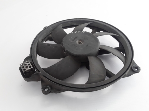  Cooling fan 