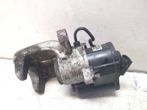 Volkswagen Passat B6 (2005–2010) Rear brake caliper - 5