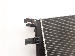  Cooling radiator 