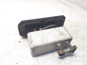 TOYOTA Hiace (1989–2004) Gebläsewiderstand 12C049 - 2