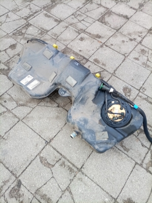 Jaguar XE (2015–2026) Kütusepaak ja selle osad GX739K007FC - 5
