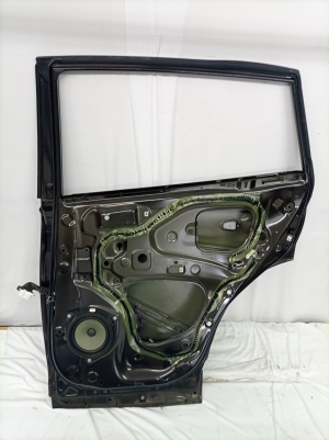TOYOTA RAV 4 A4 (2012–2018) Rear side doors 6711342110 - 4