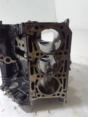 Volkswagen Touareg III (2018–2026) Engine block 059103011JH - 3