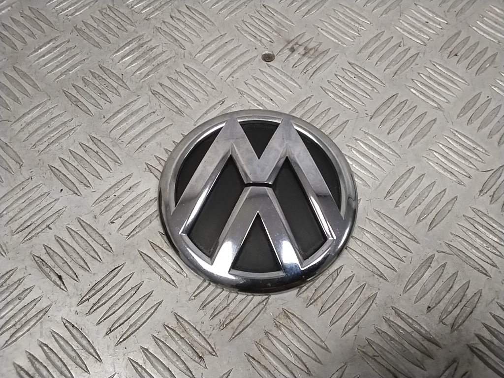 Volkswagen Transporter T5 (2003–2015) Emblem 2K5853630A Volkswagen Transporter T5 (2003–2015) Emblem 2K5853630A