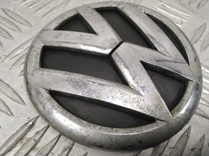 Volkswagen Passat B7 (2010–2014) Emblem 5M0853630B - 3