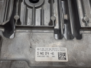 BMW X5 G05 (2018–2026) Motorsteuergerät 5A4DEF4 - 5