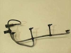 Ford S-MAX (2006–2015) Kütuse tagasivool 4r8q9f951aa - 4