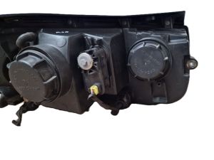 Hyundai Santa Fe (2006–2012) Esituli 921012BXXX - 2